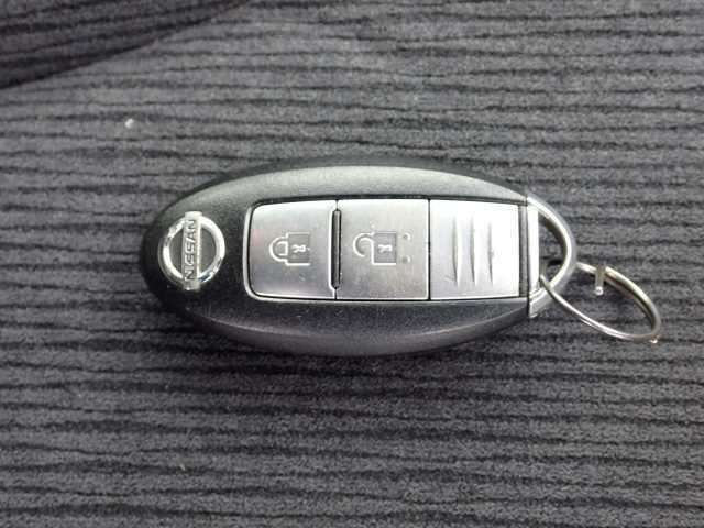 NISSAN TIIDA LATIO 2009