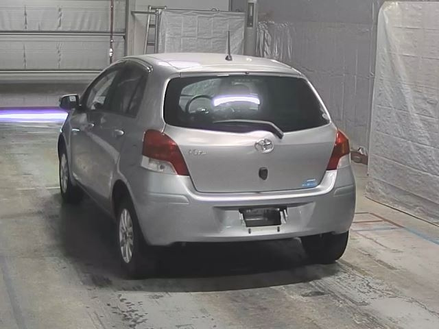 TOYOTA VITZ 2008