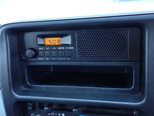 DAIHATSU HIJET VAN 2017