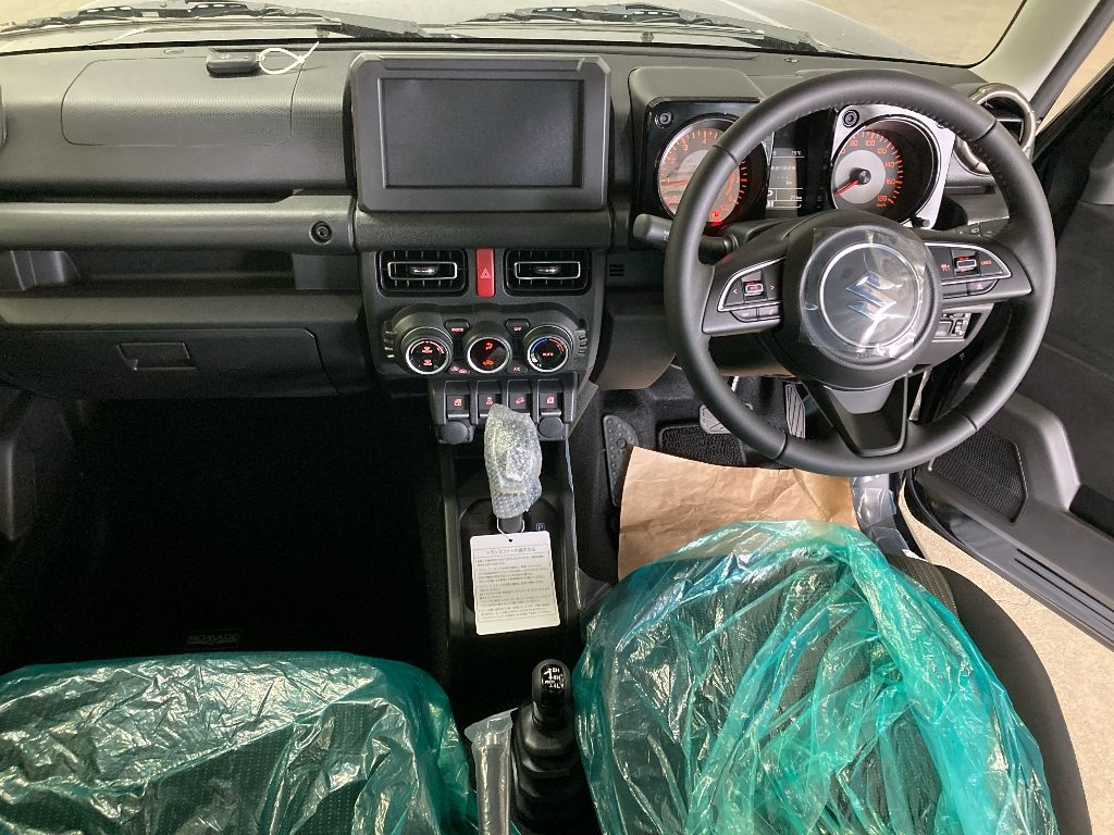 SUZUKI JIMNY NOMADE 2025