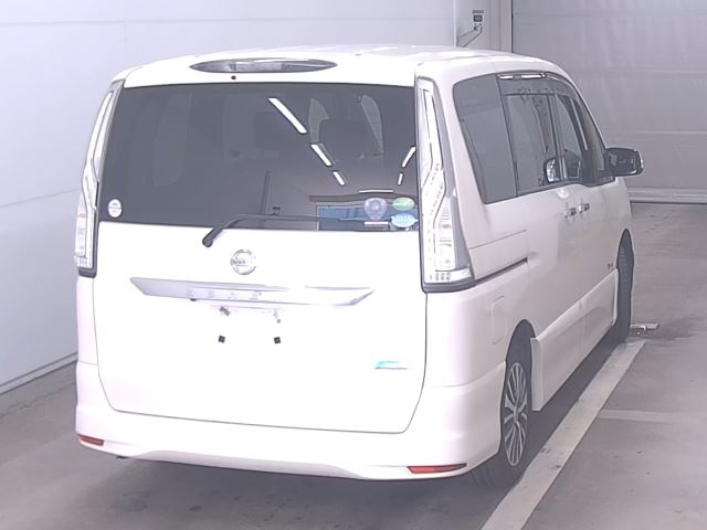 NISSAN SERENA 2015