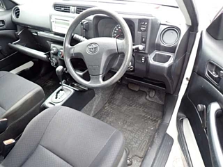 TOYOTA PROBOX 2016