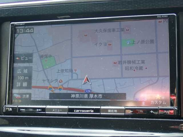 TOYOTA PRIUS ALPHA 2020