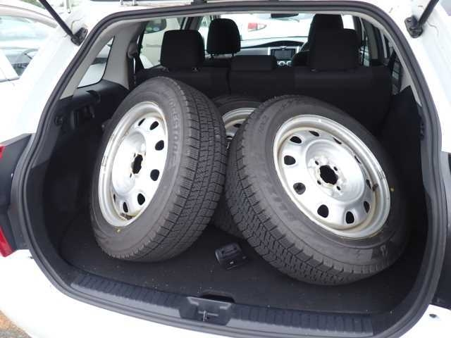 TOYOTA COROLLA FIELDER 2012