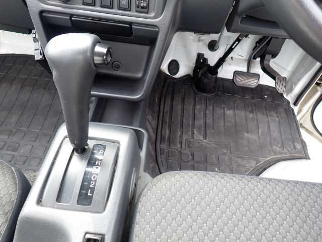 MITSUBISHI MINICAB TRUCK 2019