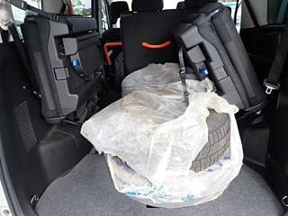 NISSAN SERENA 2020