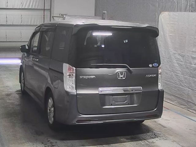 HONDA STEP WAGON 2012