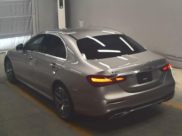 MERCEDES BENZ E CLASS 2020