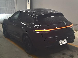 PORSCHE MACAN 2023
