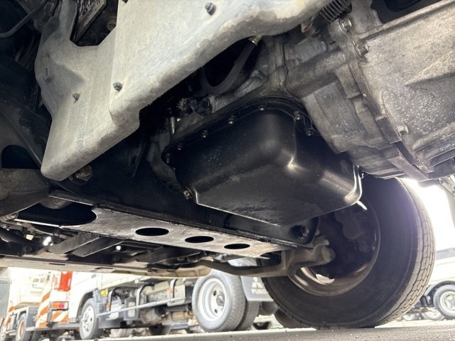 ISUZU ELF 2016