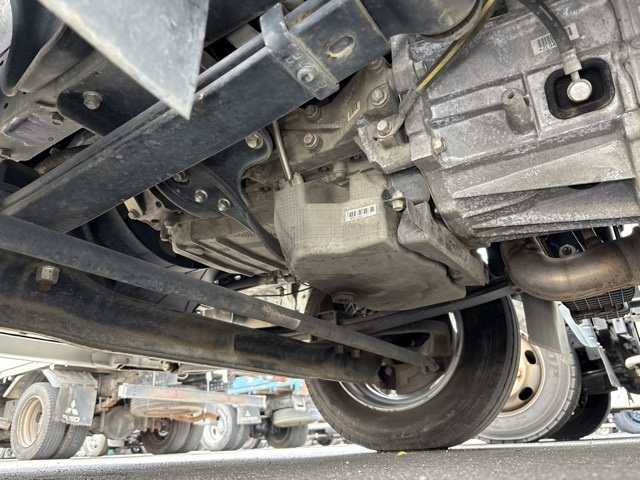 MITSUBISHI CANTER 2018
