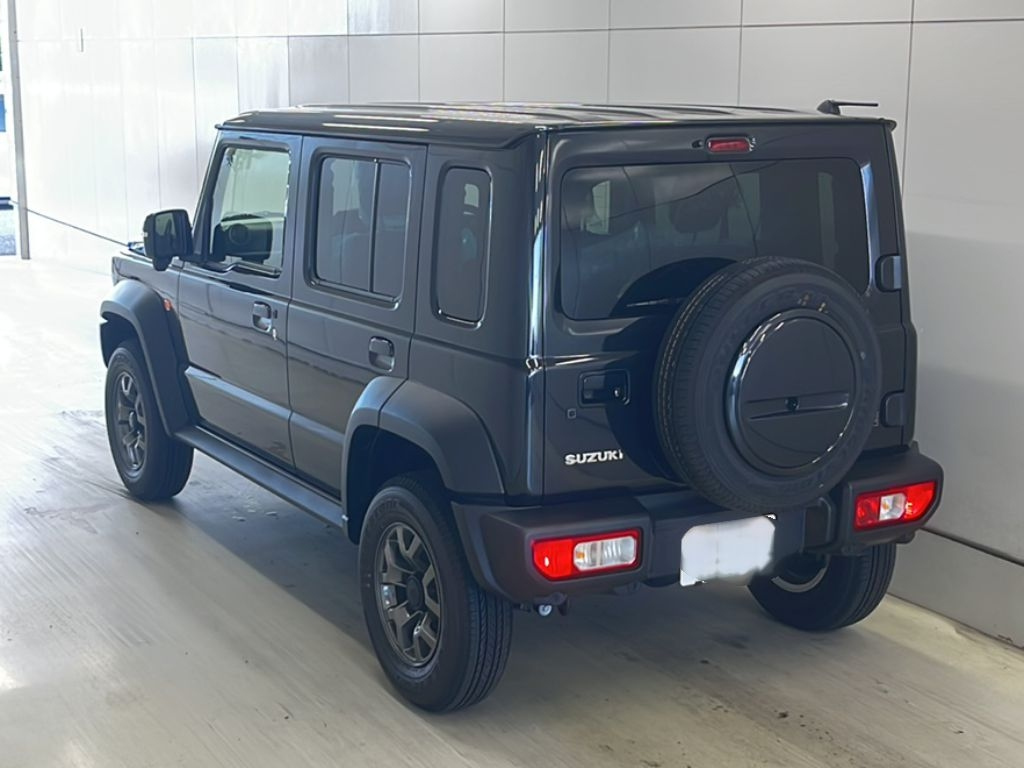 SUZUKI JIMNY NOMADE 2025