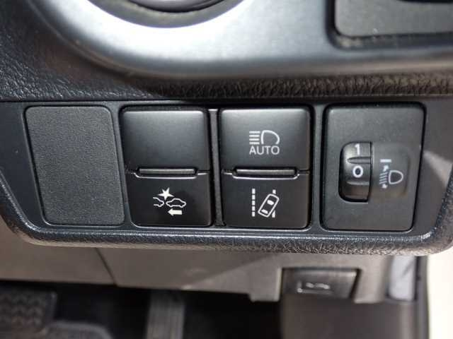 TOYOTA COROLLA AXIO 2018