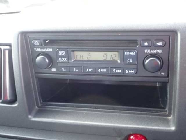 MITSUBISHI MINICAB VAN 2013