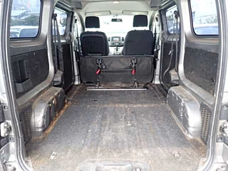 NISSAN NV200 2017