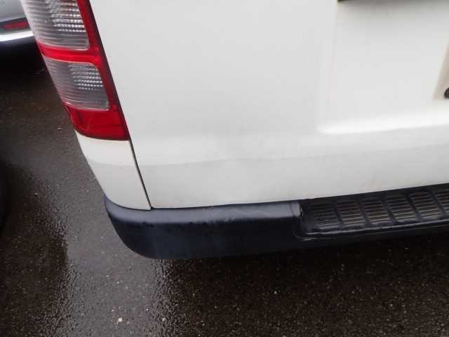 TOYOTA HIACE VAN 2013