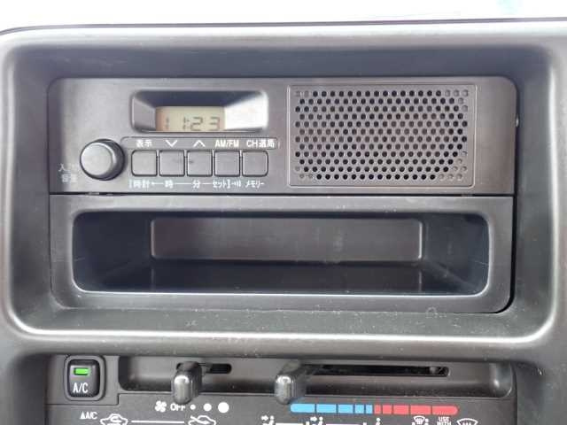 DAIHATSU HIJET VAN 2017