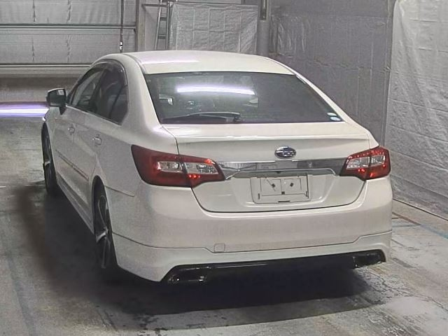 SUBARU LEGACY B4 2016