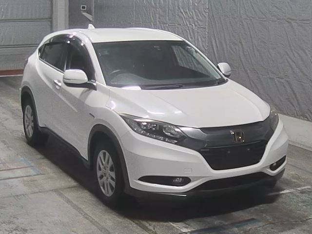 HONDA VEZEL 2015