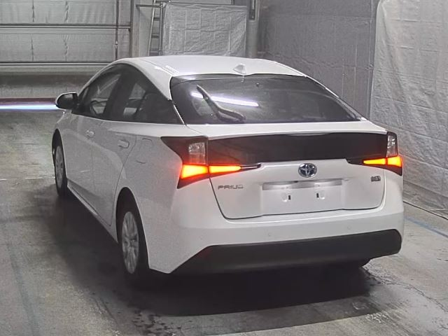 TOYOTA PRIUS 2022