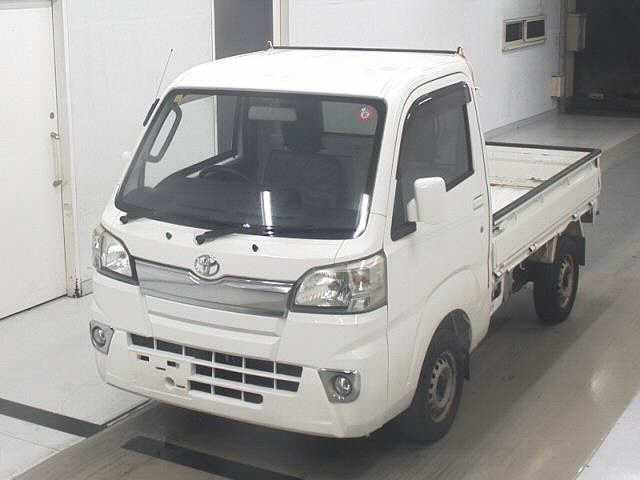 TOYOTA PIXIS TRUCK 2015