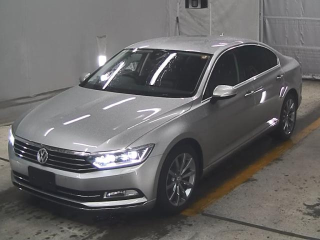 VOLKSWAGEN PASSAT 2017