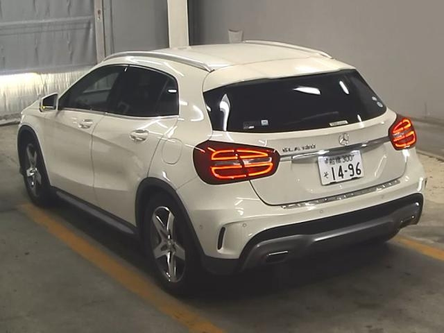 MERCEDES BENZ GLA CLASS 2015