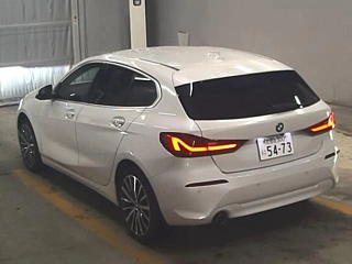 BMW 1 SERIES 2024