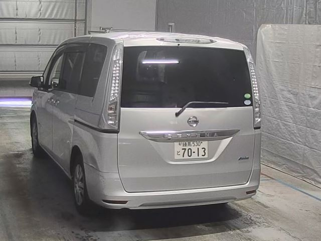 NISSAN SERENA 2015