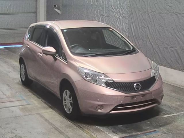 NISSAN NOTE 2015