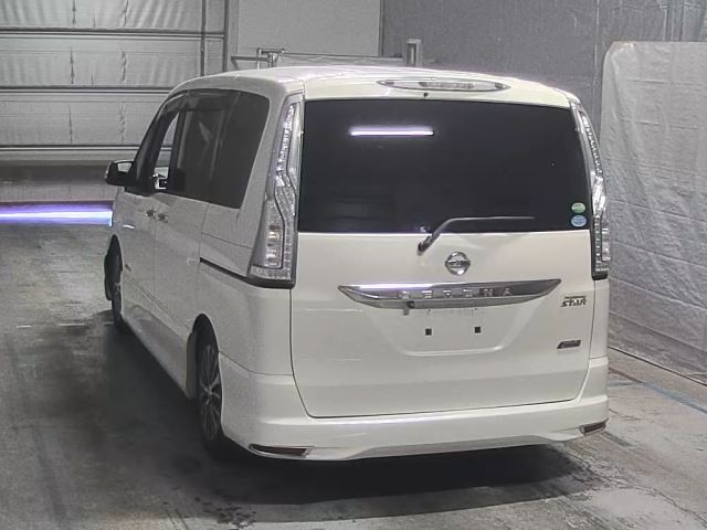 NISSAN SERENA 2014