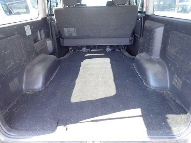 TOYOTA HIACE VAN 2012