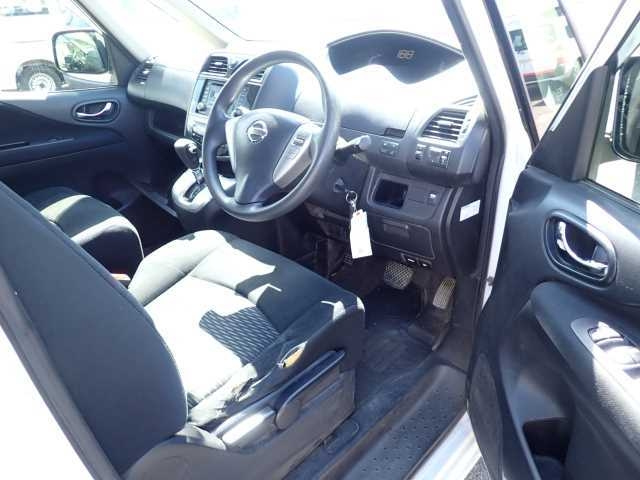 NISSAN SERENA 2012