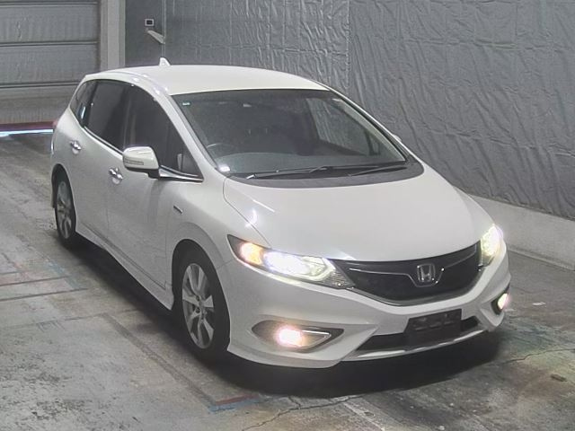 HONDA JADE 2015