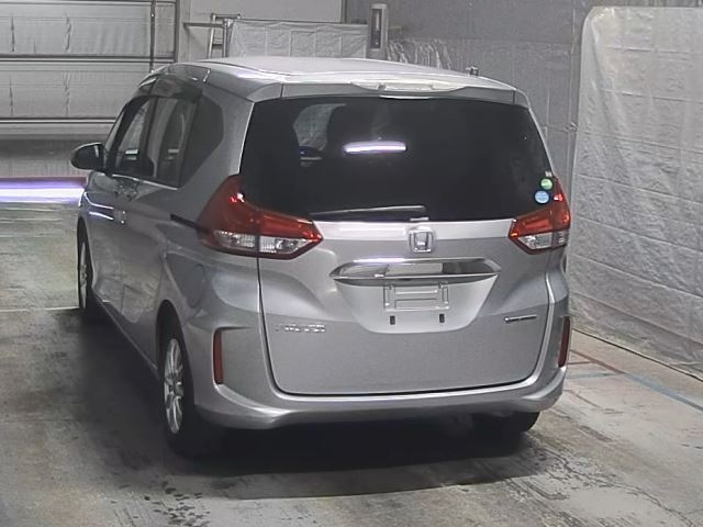 HONDA FREED 2018