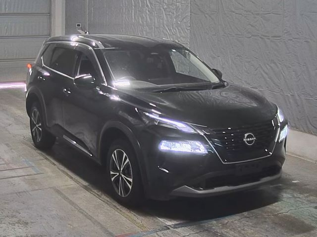 NISSAN X-TRAIL 2023