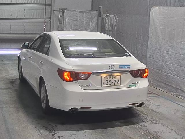 TOYOTA MARK X 2012