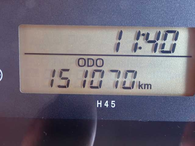 TOYOTA HIACE VAN 2016