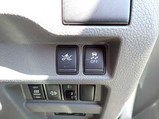 NISSAN CARAVAN VAN 2020