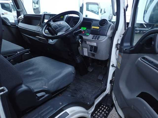 MITSUBISHI CANTER 2017