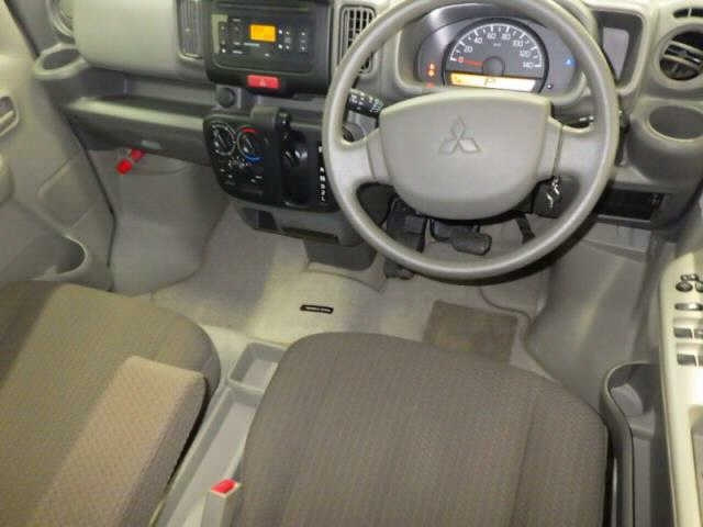 MITSUBISHI MINICAB VAN 2019