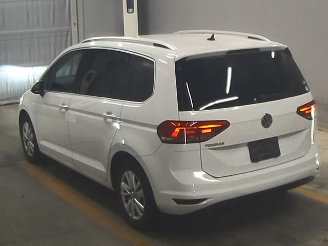 VOLKSWAGEN GOLF TOURAN 2020