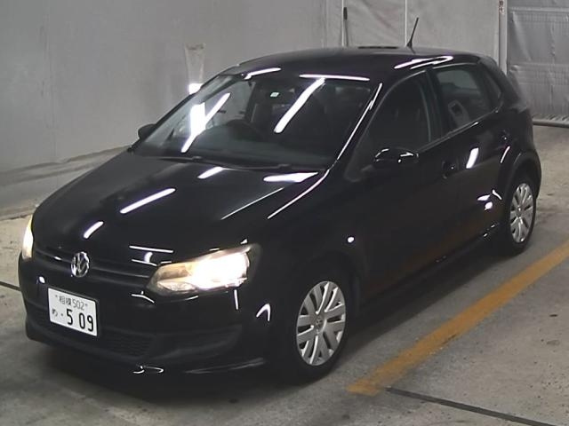 VOLKSWAGEN POLO 2010