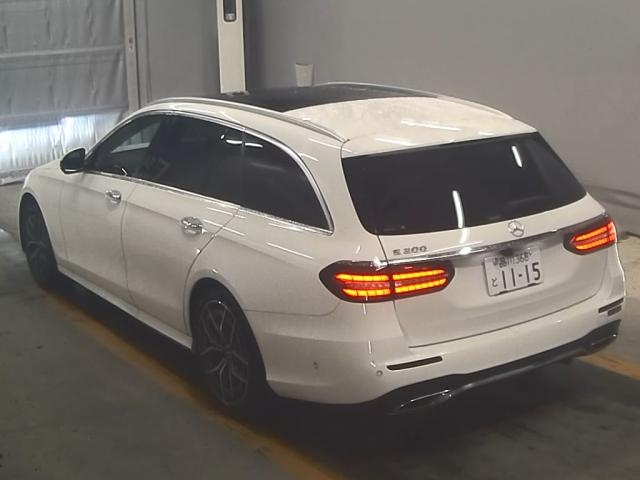 MERCEDES BENZ E CLASS WAGON 2021