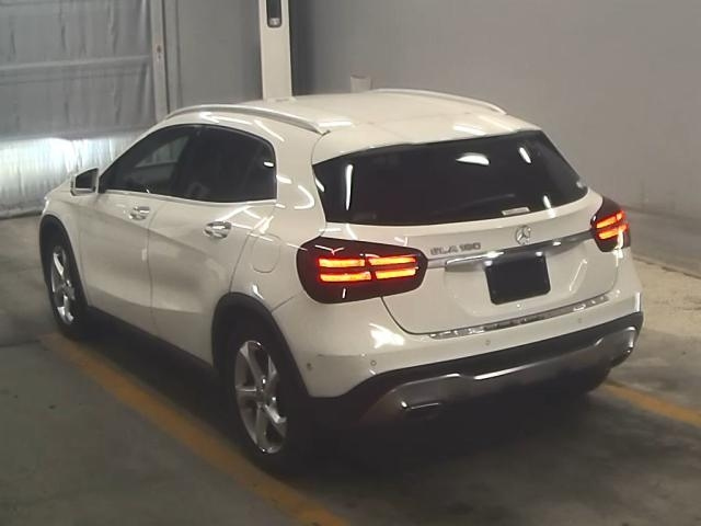 MERCEDES BENZ GLA CLASS 2017