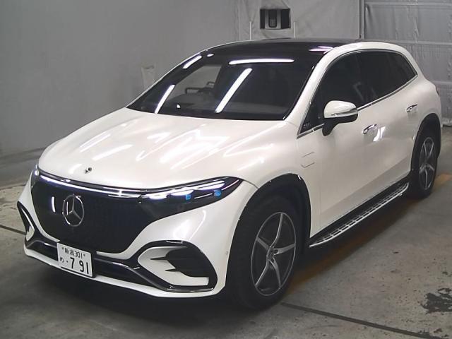 MERCEDES BENZ EQS 2023