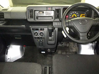 DAIHATSU HIJET VAN 2020