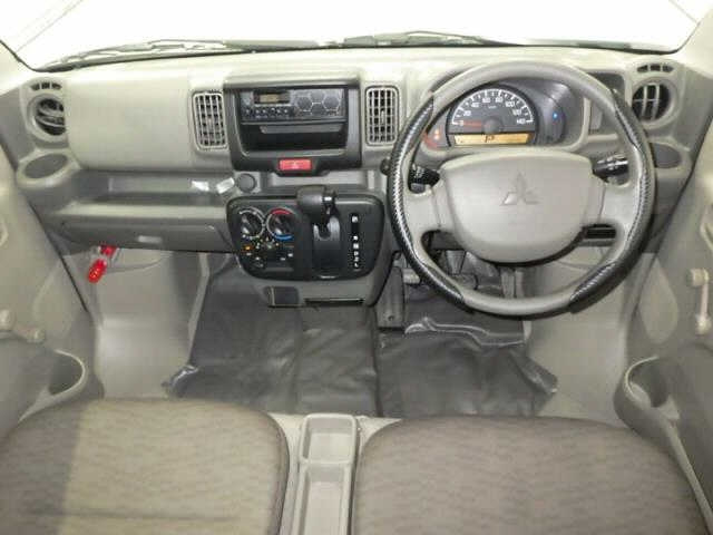 MITSUBISHI MINICAB VAN 2019