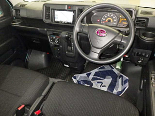 DAIHATSU HIJET VAN 2020