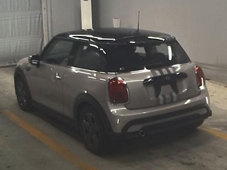 BMW MINI 2022